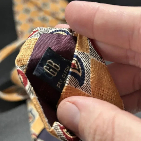 Gitman Bros Tie Men's 59" Length 4" Width Yellow Paisley Print 100% Pure Silk - Picture 5 of 6